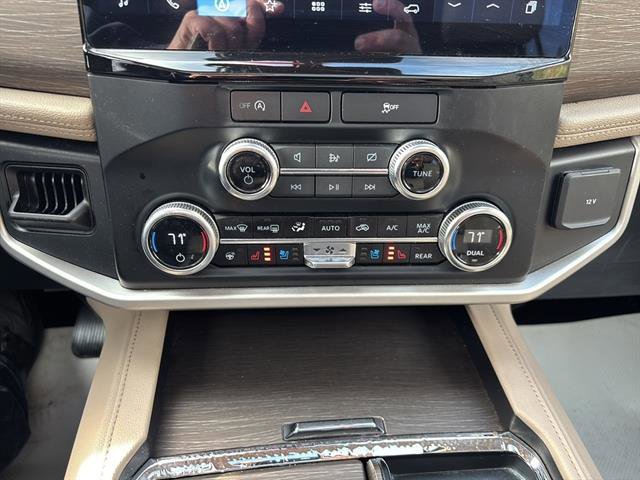 Certified 2024 Ford Expedition Max Limited image 24
