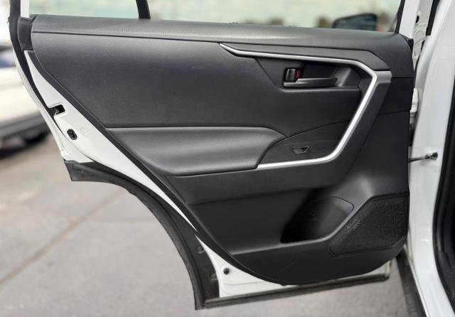 Used 2024 Toyota RAV4 LE image 15