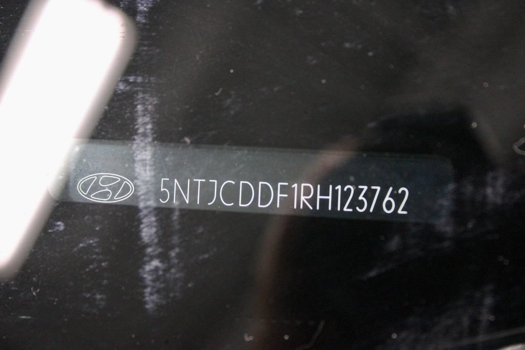 Used 2024 Hyundai Santa Cruz Night AWD/4WD image 35