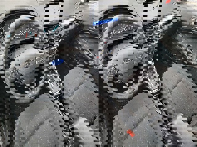 Certified 2022 Ford EcoSport SE image 38