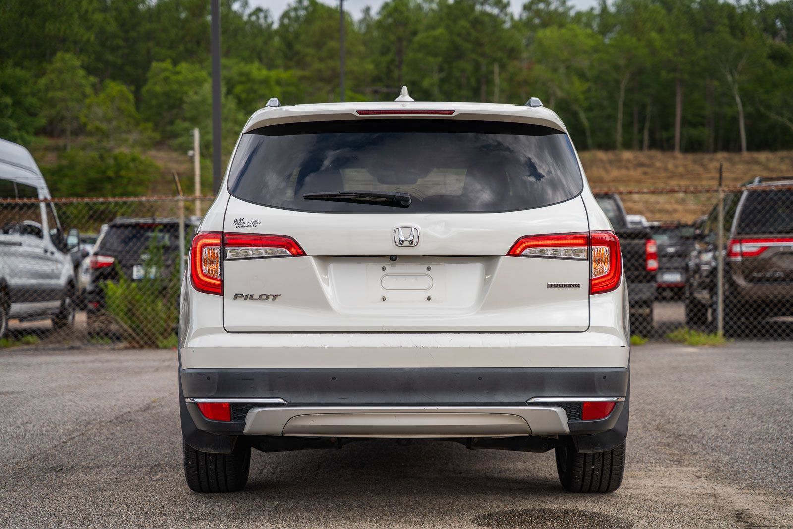 Used 2019 Honda Pilot Touring image 6
