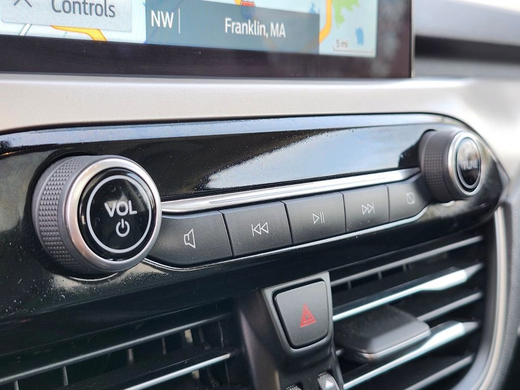 Certified 2022 Ford Escape SEL w/ Technology Package image 26