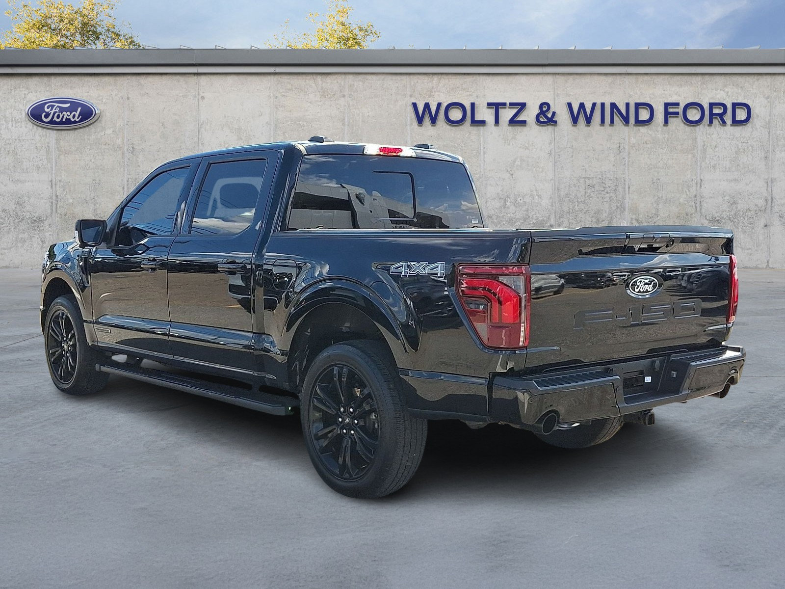 Certified 2024 Ford F150 Lariat w/ Equipment Group 502A High AWD/4WD image 4