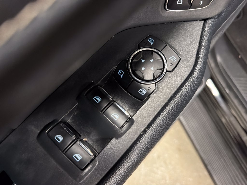 Certified 2024 Ford Expedition XLT RWD image 18