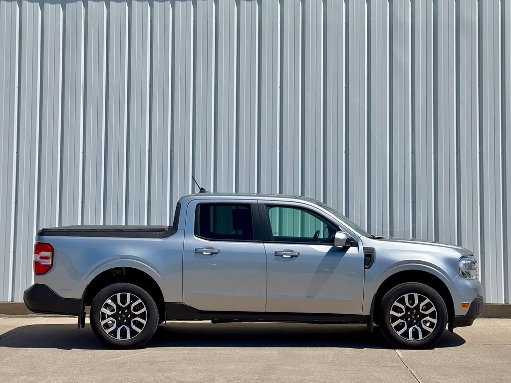 Certified 2022 Ford Maverick Lariat w/ Lariat Luxury Package AWD/4WD image 7
