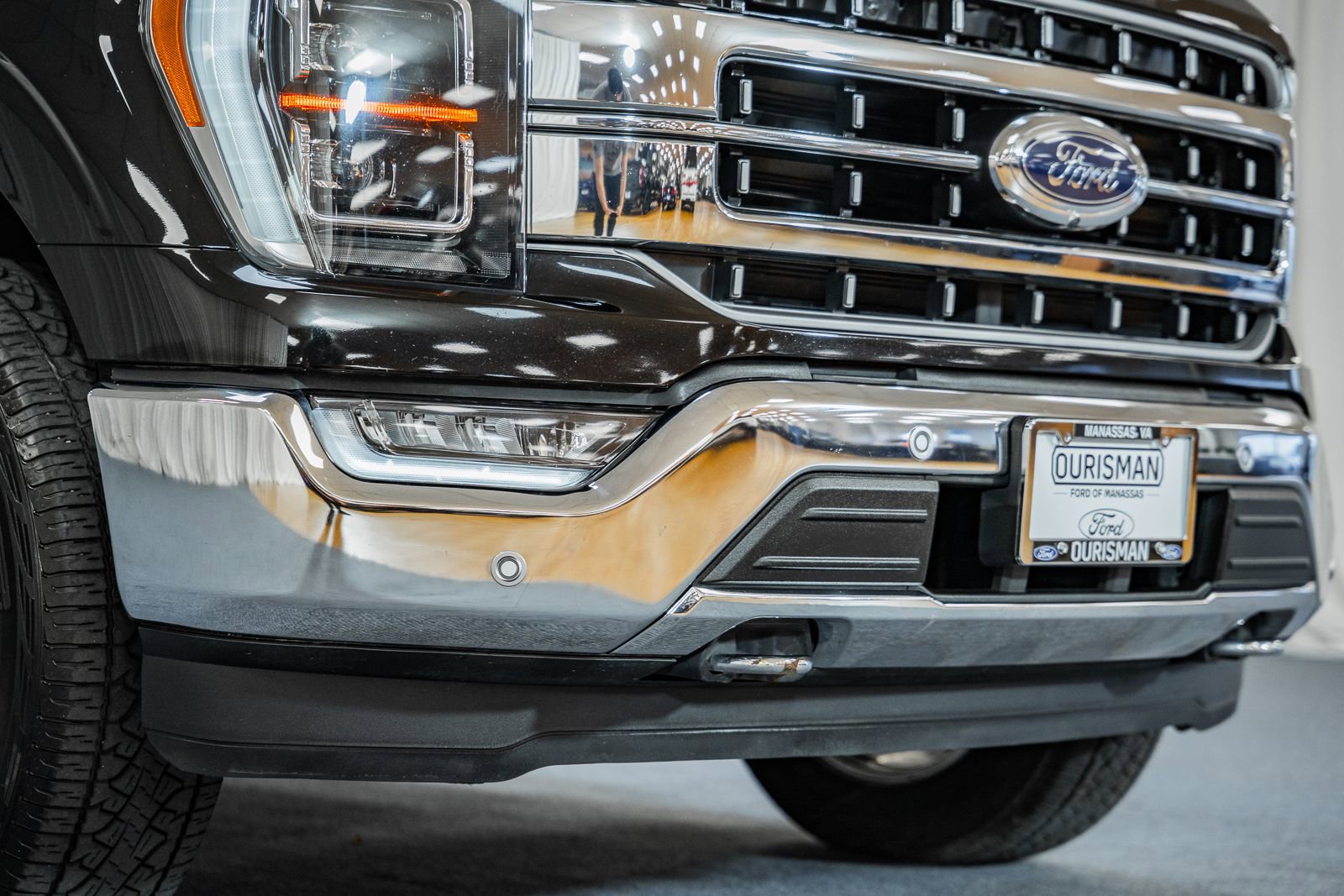 Certified 2022 Ford F150 Lariat w/ Equipment Group 502A High image 11