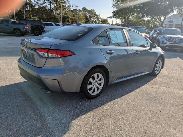 Used 2023 Toyota Corolla LE FWD image 4