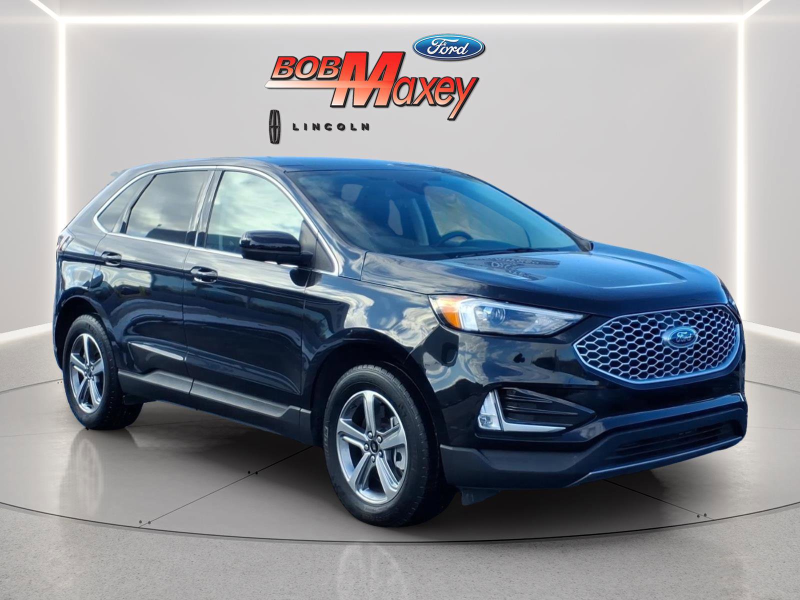 Certified 2024 Ford Edge SEL w/ Convenience Package image 5