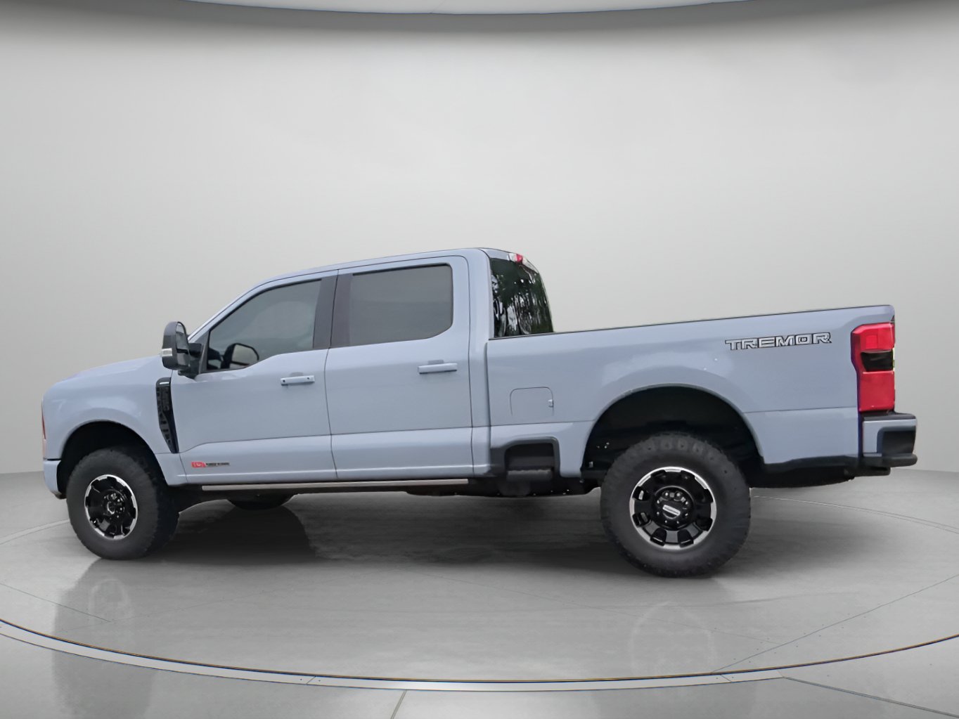 Certified 2025 Ford F250 Lariat w/ Lariat Ultimate Package AWD/4WD image 15