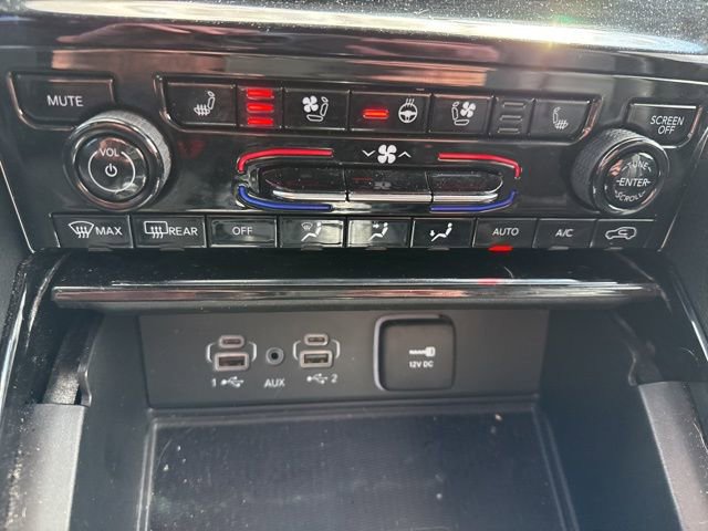 Used 2023 Jeep Grand Cherokee Limited w/ Luxury Tech Group II AWD/4WD image 26