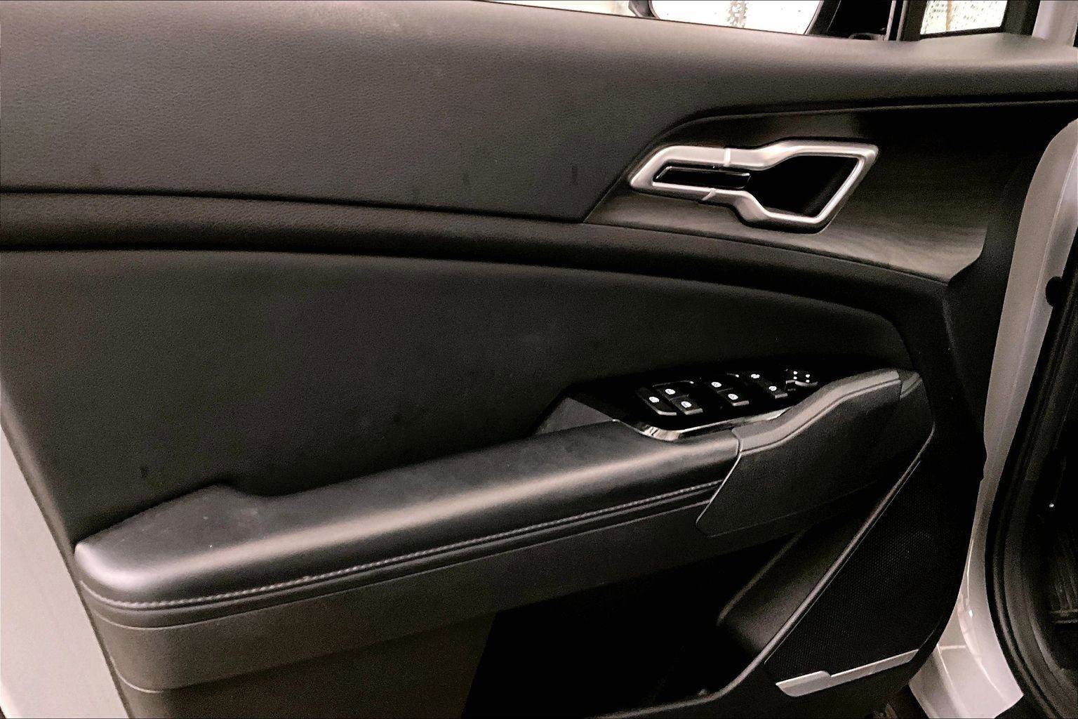 Used 2023 Kia Sportage X-Line w/ X-Line Premium Package image 22