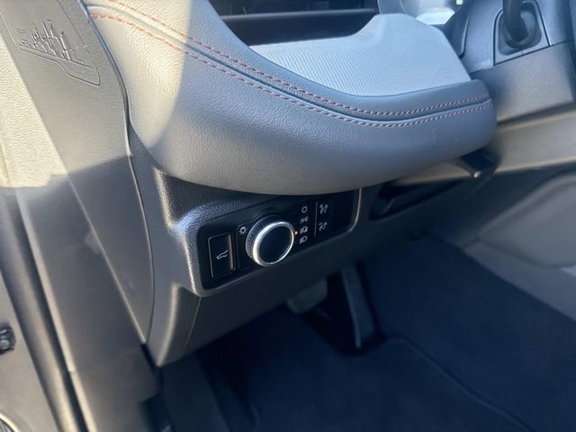 Certified 2025 Ford Explorer Active image 23