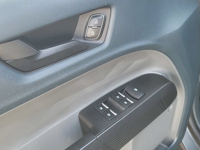 Certified 2022 Ford Maverick XL FWD image 18