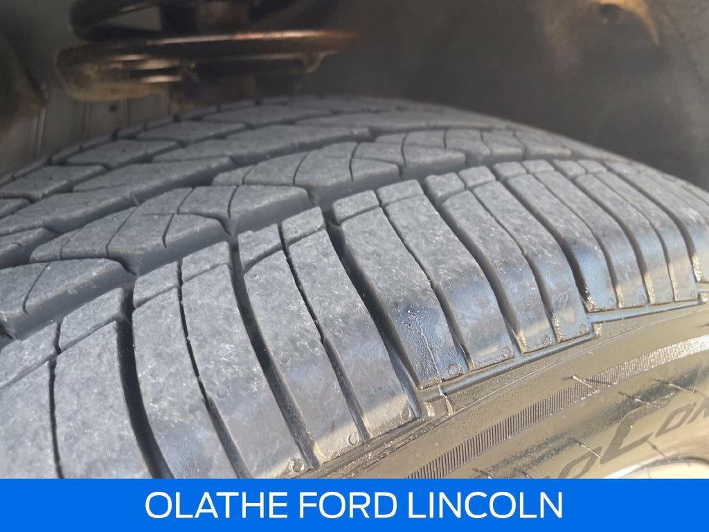 Certified 2023 Ford Explorer Limited w/ Limited Technology Package AWD/4WD image 15
