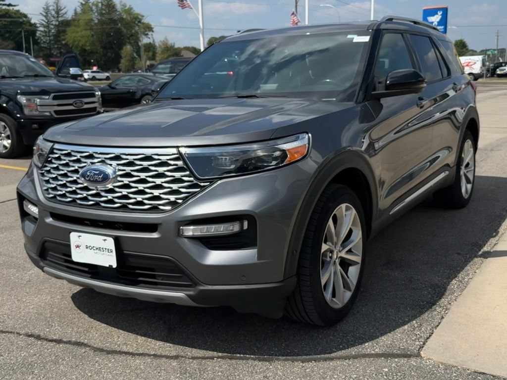 Certified 2021 Ford Explorer Platinum w/ Equipment Group 601A AWD/4WD image 37