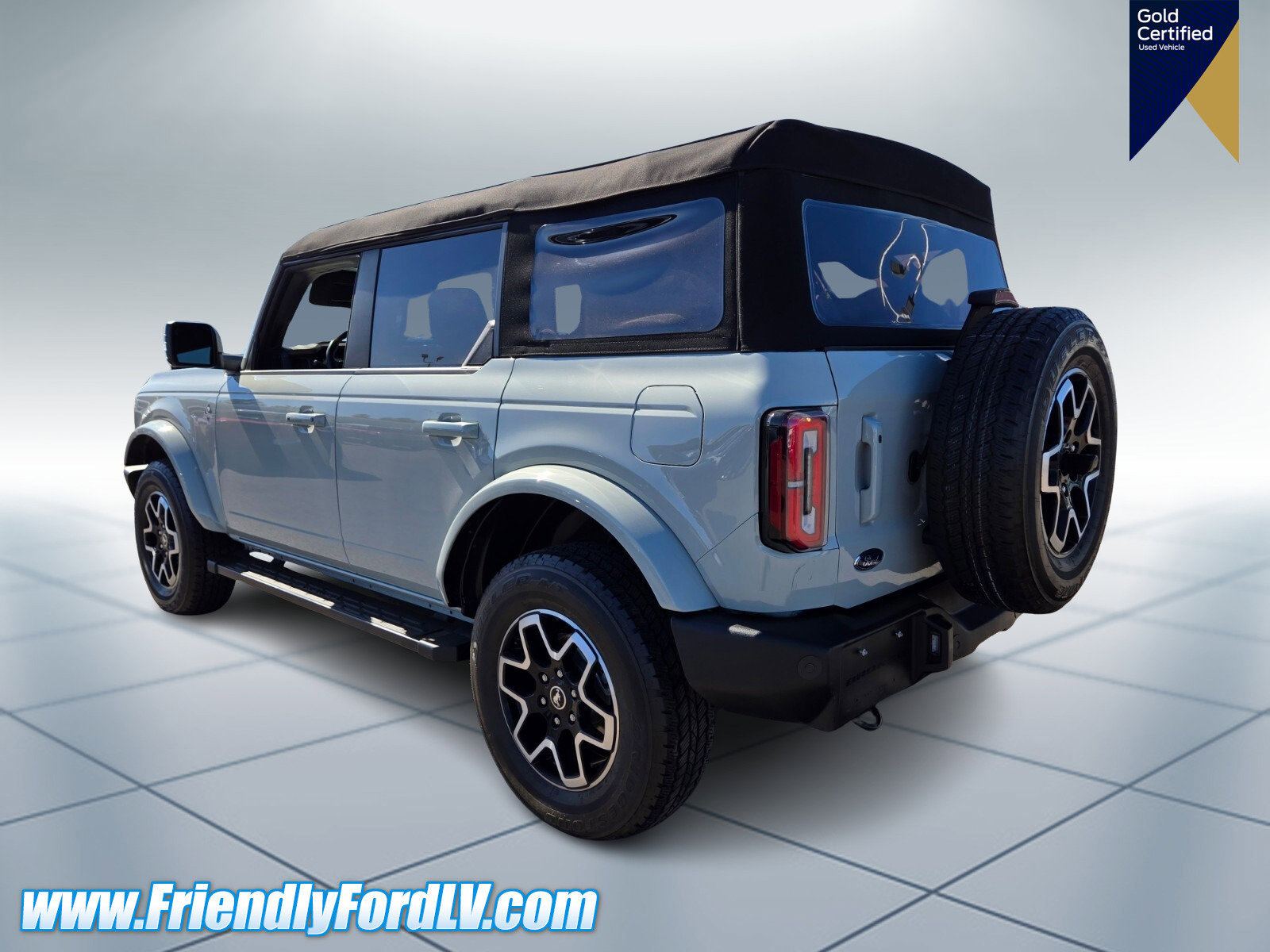 Certified 2024 Ford Bronco Outer Banks AWD/4WD image 3