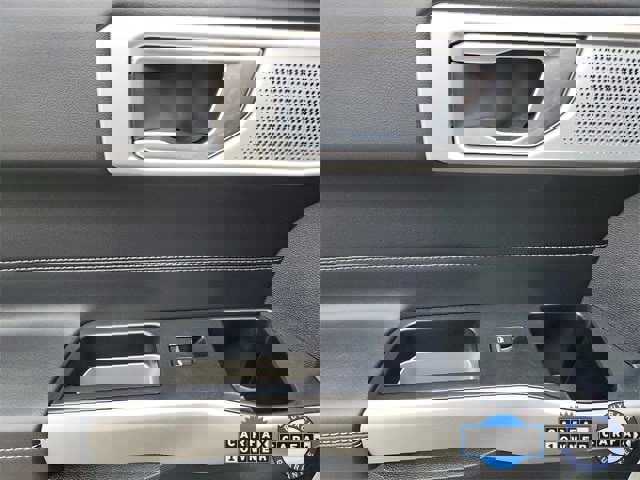 Certified 2023 Ford Explorer Limited w/ Limited Technology Package image 30