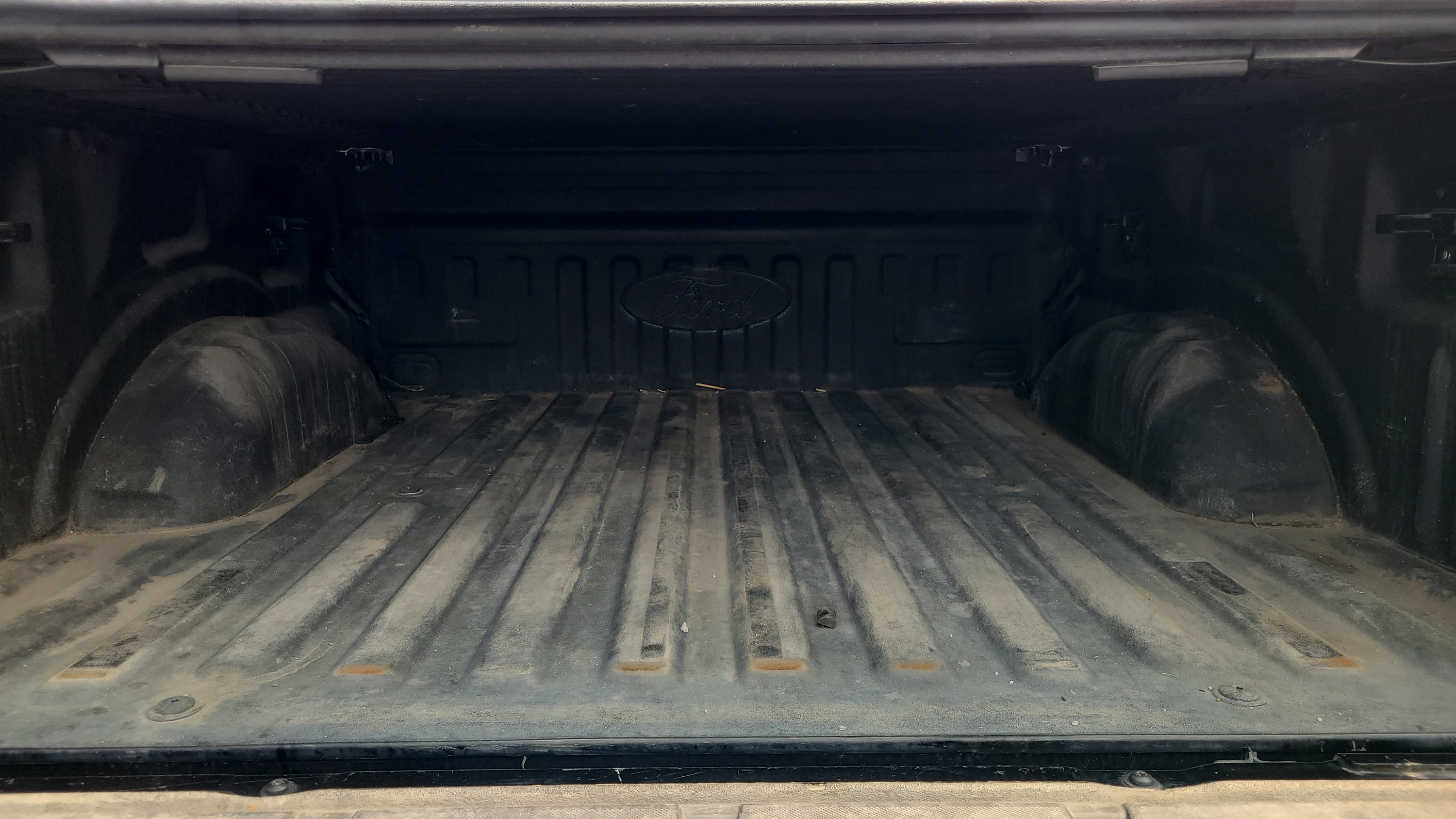 Certified 2023 Ford F150 Platinum w/ Equipment Group 701A High AWD/4WD image 30