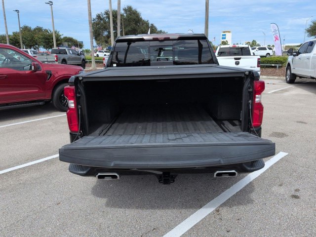 Used 2021 Chevrolet Silverado 1500 High Country w/ Technology Package AWD/4WD image 14