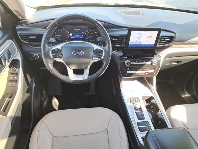 Certified 2021 Ford Explorer Limited w/ Hybrid Equipment Group 310A image 16