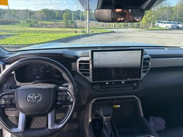 Used 2024 Toyota Tundra Limited w/ Power Package image 11