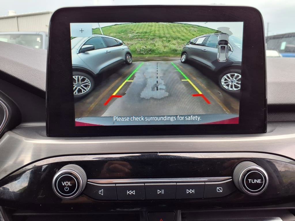 Certified 2022 Ford Escape Titanium image 15