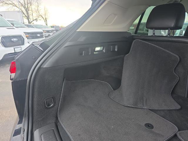 Used 2023 Buick Envision Essence image 12