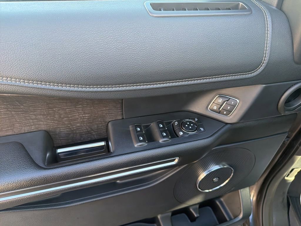 Certified 2020 Ford Expedition Max Limited w/ Special Edition Package AWD/4WD image 14