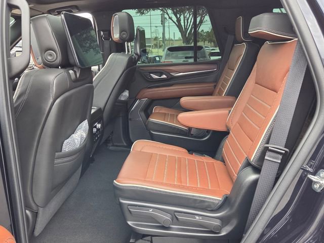 Used 2024 GMC Yukon Denali Ultimate image 13