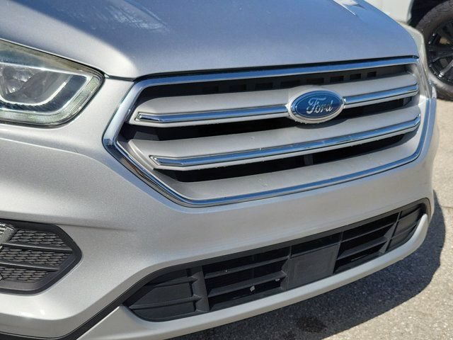 Certified 2018 Ford Escape SEL w/ Ford Safe & Smart Package FWD image 14
