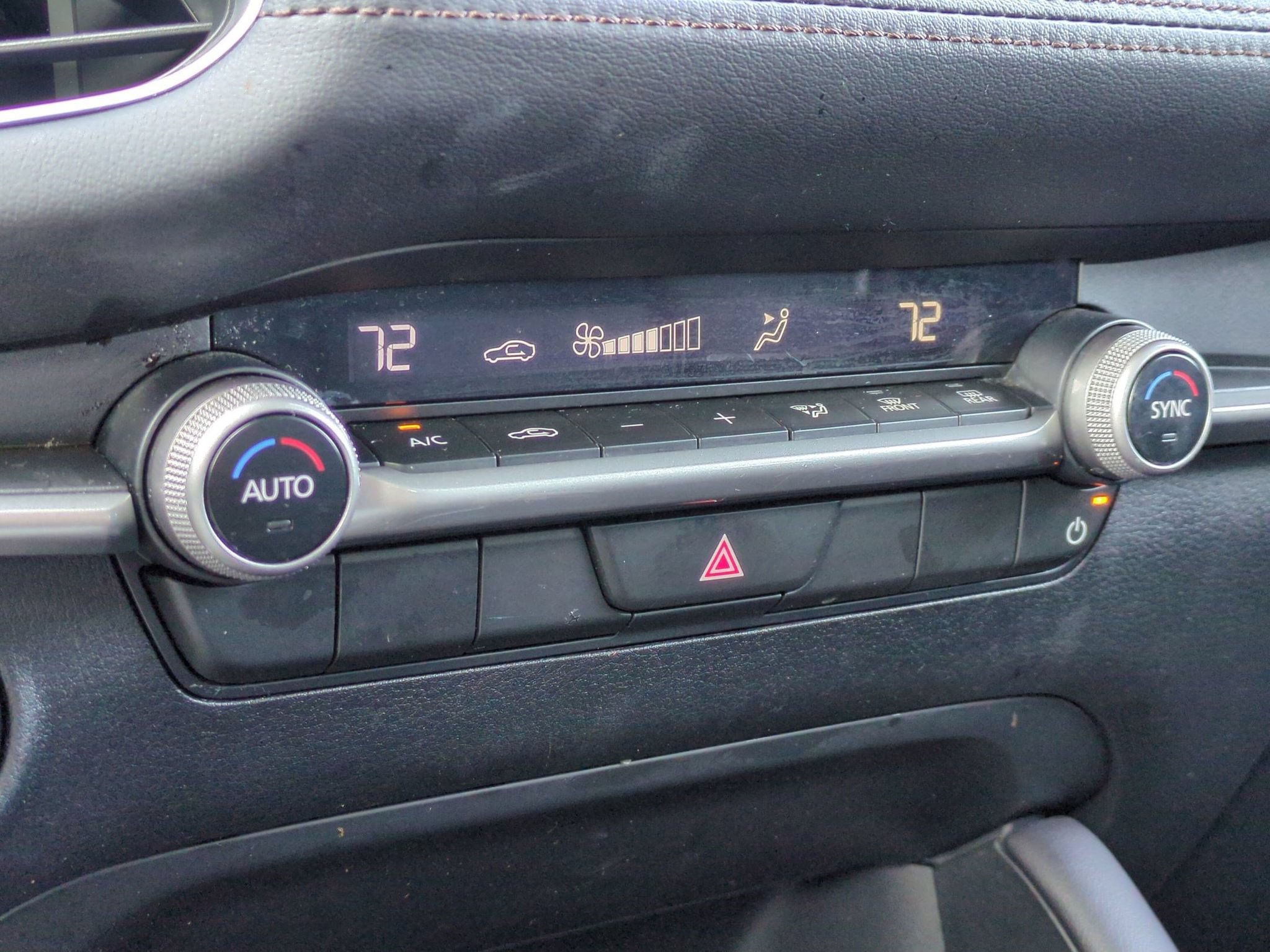 Used 2025 MAZDA MAZDA3 s FWD image 20
