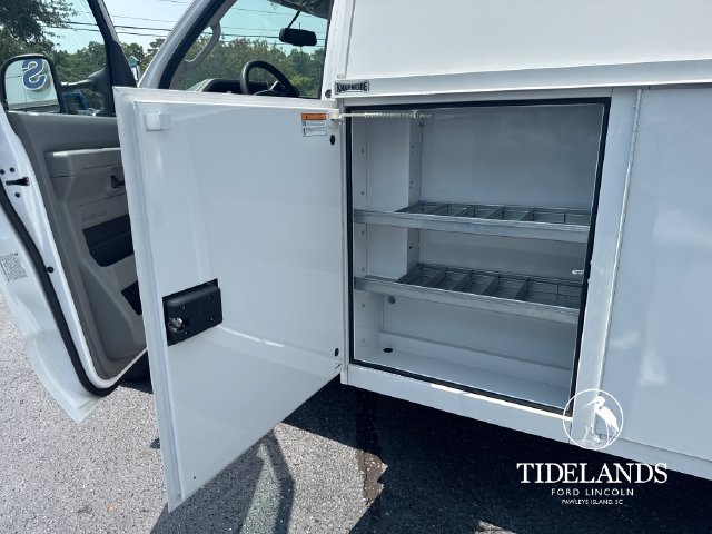Certified 2024 Ford E-350 and Econoline 350 Super Duty w/ Power Windows & Locks Group RWD image 12