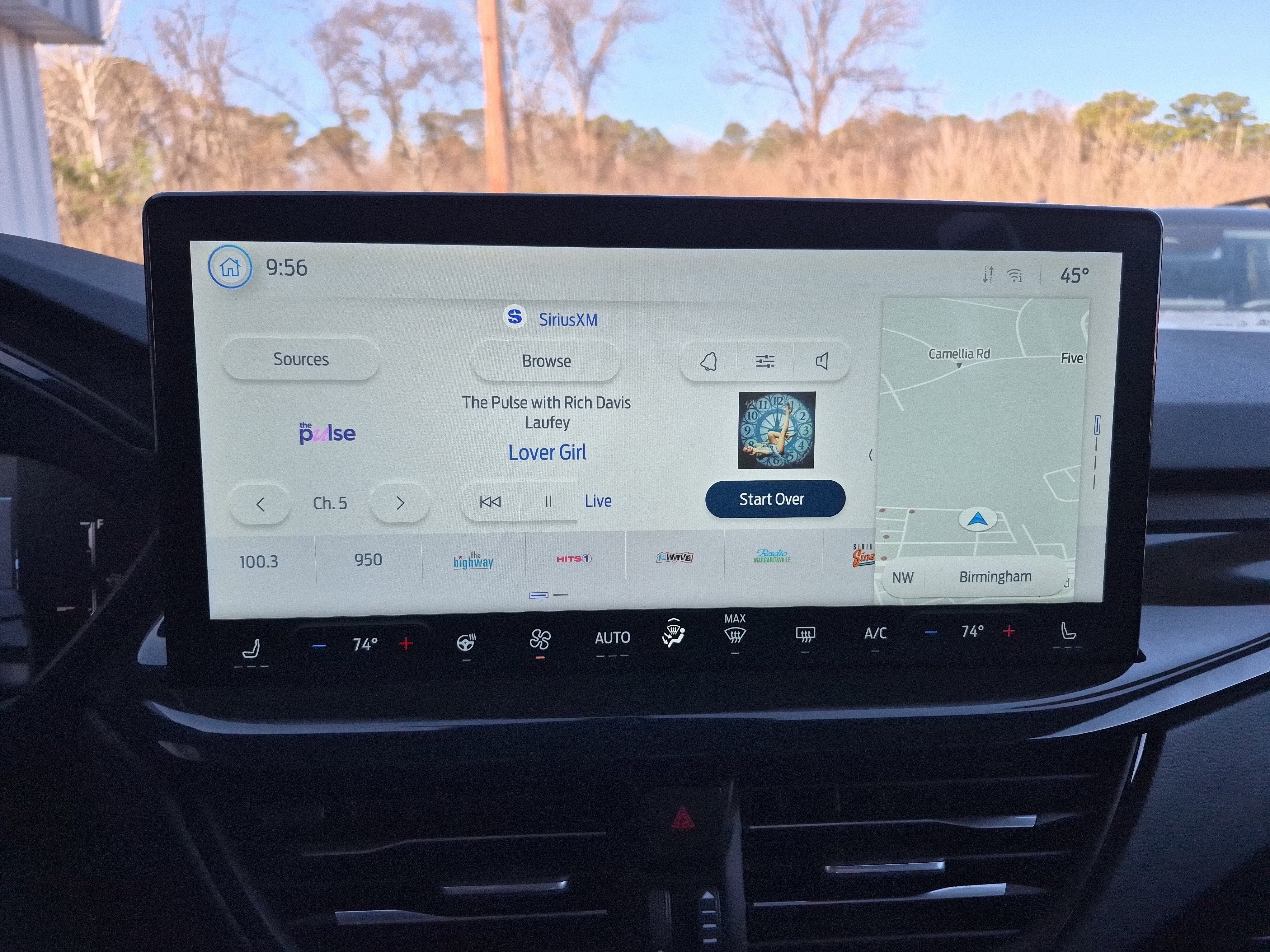 Certified 2025 Ford Escape ST-Line w/ Tech Pack #1 image 33