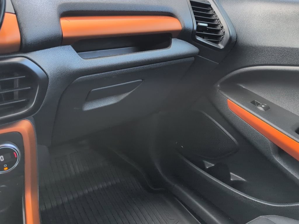 Certified 2021 Ford EcoSport SE w/ SE Convenience Package image 21