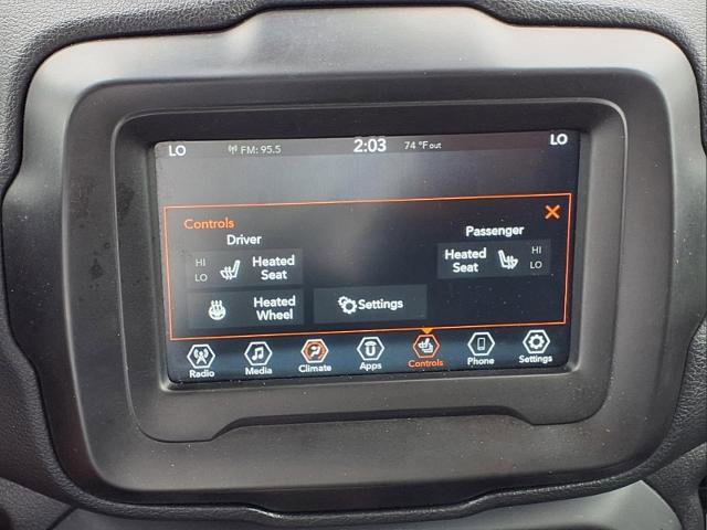 Used 2021 Jeep Renegade Latitude w/ Convenience Group AWD/4WD image 24