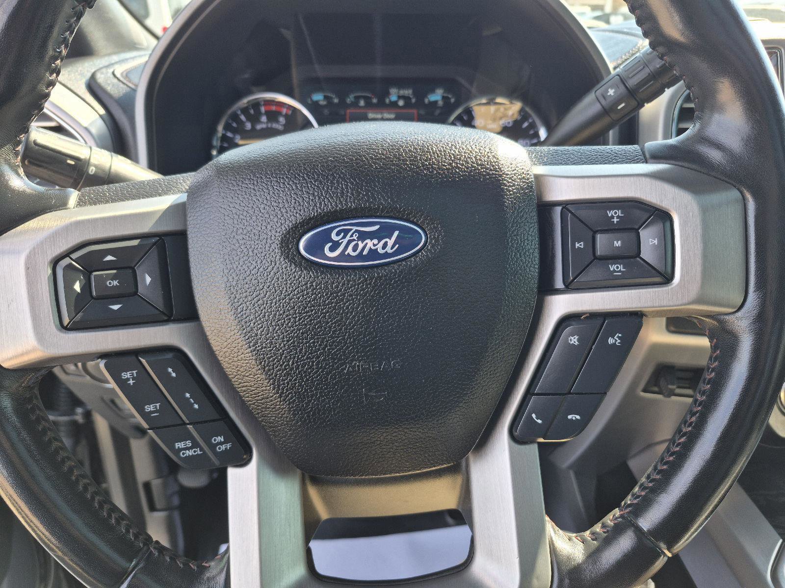 Certified 2018 Ford F350 Platinum w/ Platinum Ultimate Package image 20