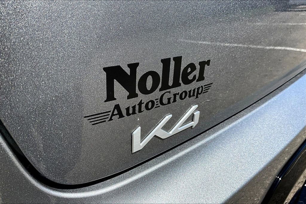 Used 2025 Kia K4 GT-Line w/ GT-Line Sunroof Package image 10