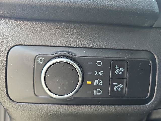Certified 2025 Ford Escape ST-Line FWD image 24