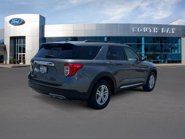 Certified 2023 Ford Explorer XLT w/ Equipment Group 202A RWD image 5