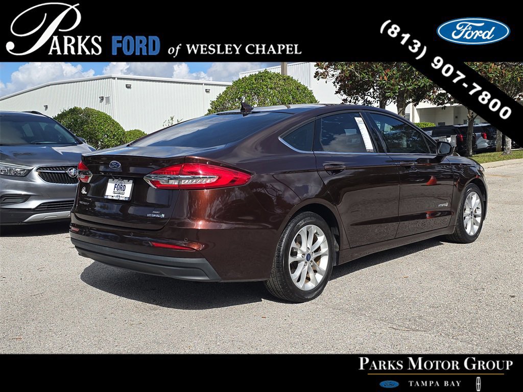 Certified 2019 Ford Fusion SE image 4