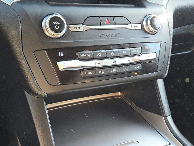 Certified 2020 Ford Explorer XLT image 26