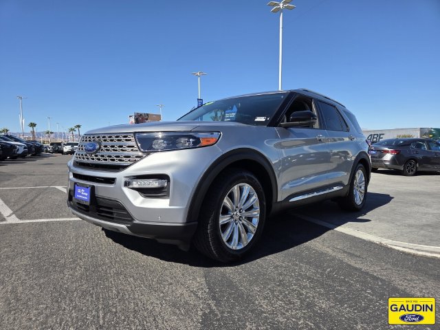 Certified 2021 Ford Explorer Limited w/ Equipment Group 301A RWD image 3