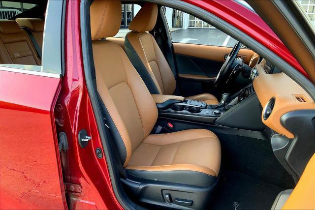 Used 2022 Lexus IS 300 w/ Premium Package image 10