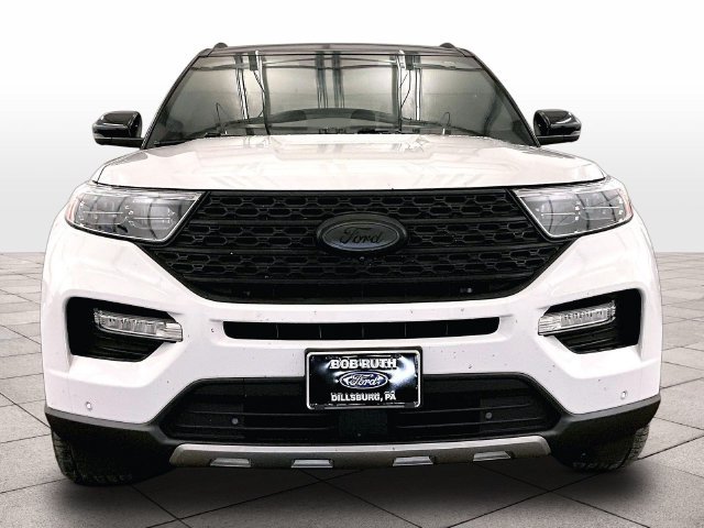 Certified 2020 Ford Explorer Limited AWD/4WD image 3