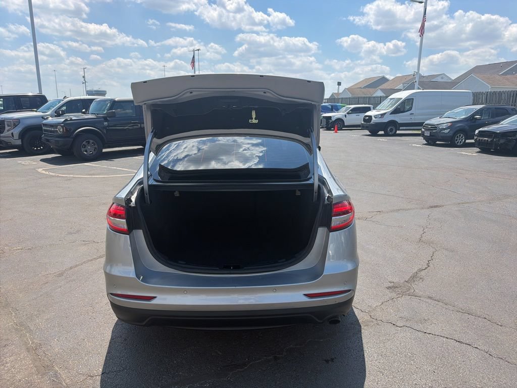 Certified 2020 Ford Fusion SE FWD image 45