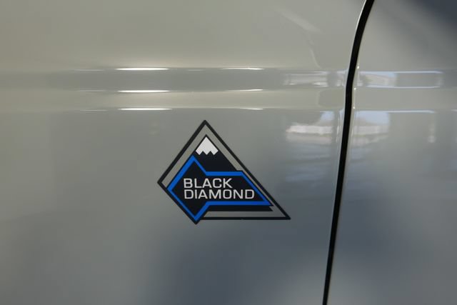 Certified 2023 Ford Bronco Black Diamond AWD/4WD image 25