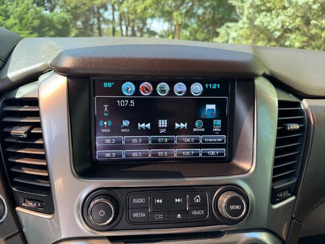 Used 2020 Chevrolet Tahoe Premier w/ Premier 6.2L Value Package AWD/4WD image 17