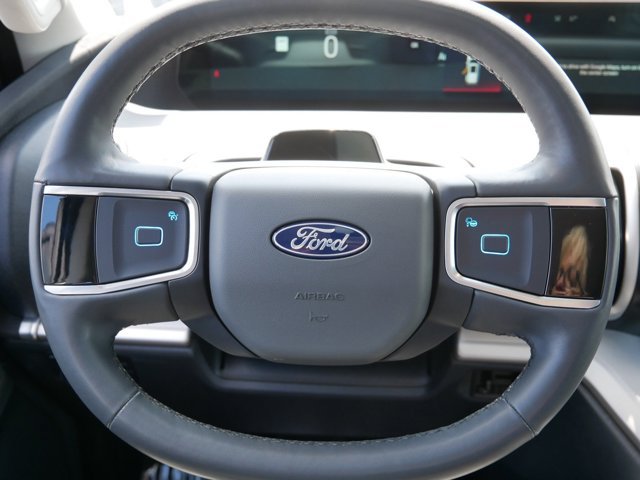 Certified 2025 Ford Expedition Active AWD/4WD image 18