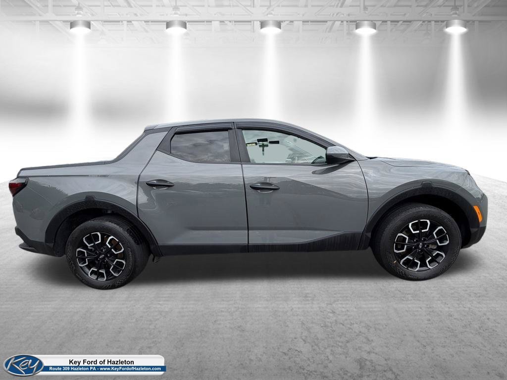 Used 2024 Hyundai Santa Cruz SE FWD image 5
