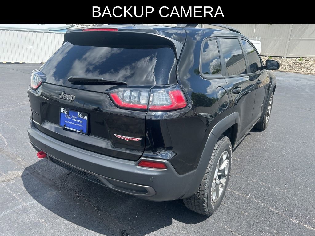 Used 2019 Jeep Cherokee Trailhawk AWD/4WD image 6